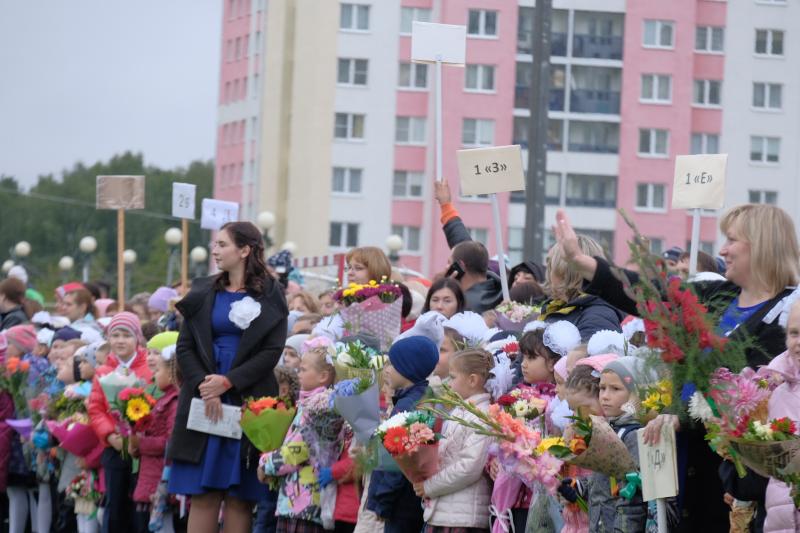 Рекордное количество первоклассников пошли в школы в Академическом районе Екатеринбурга