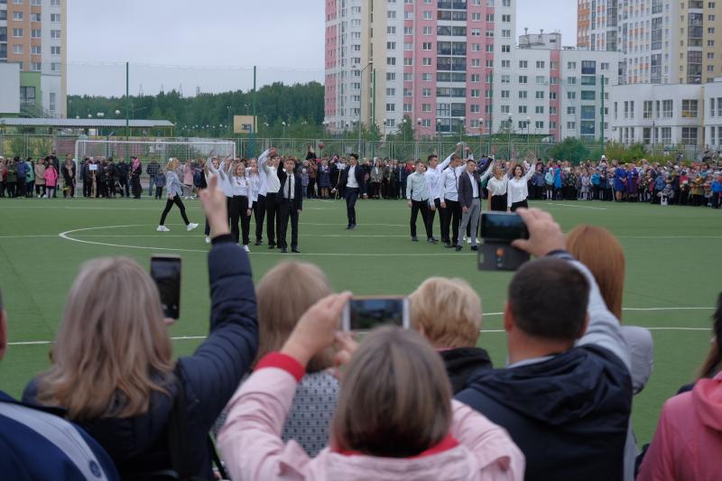 Рекордное количество первоклассников пошли в школы в Академическом районе Екатеринбурга